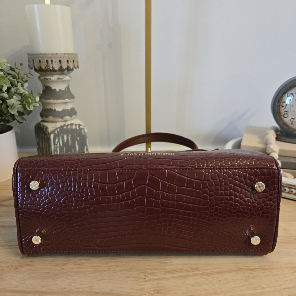 Victoria Hyde London Croc-Embossed Top Handle Bag - Picture 6 of 6